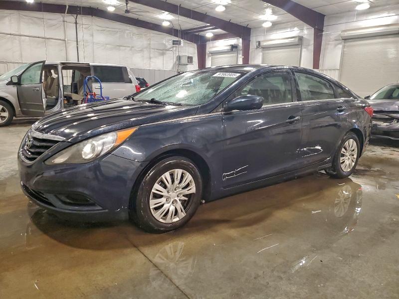2013 HYUNDAI SONATA GLS — VIN 5NPEB4AC4DH550388