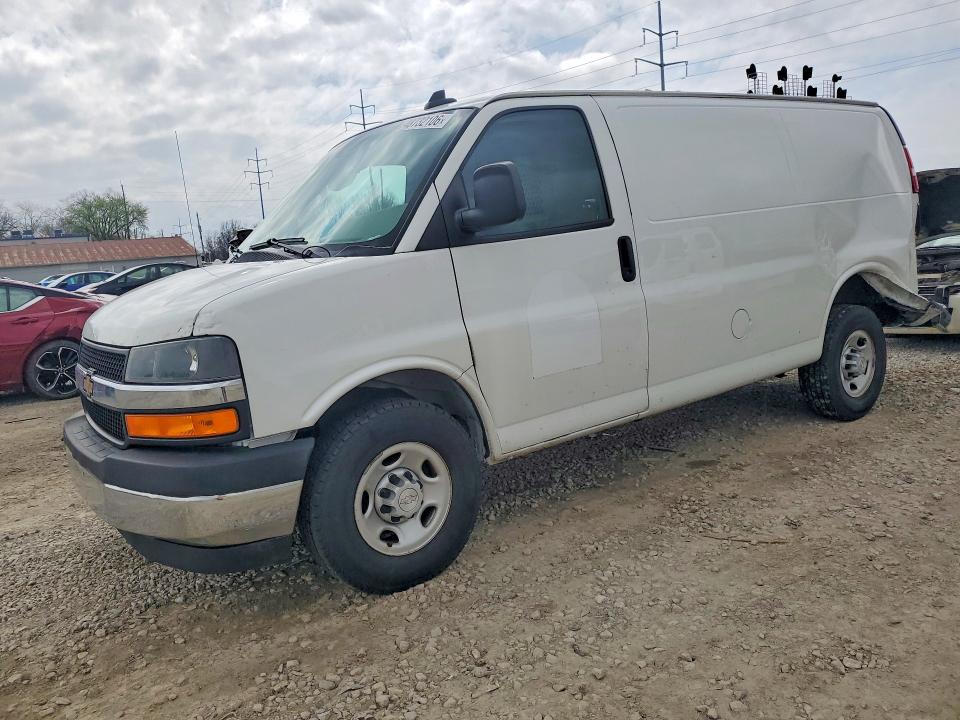 2019 CHEVROLET EXPRESS G3500 — VIN 1GCZGGFG2K1154299