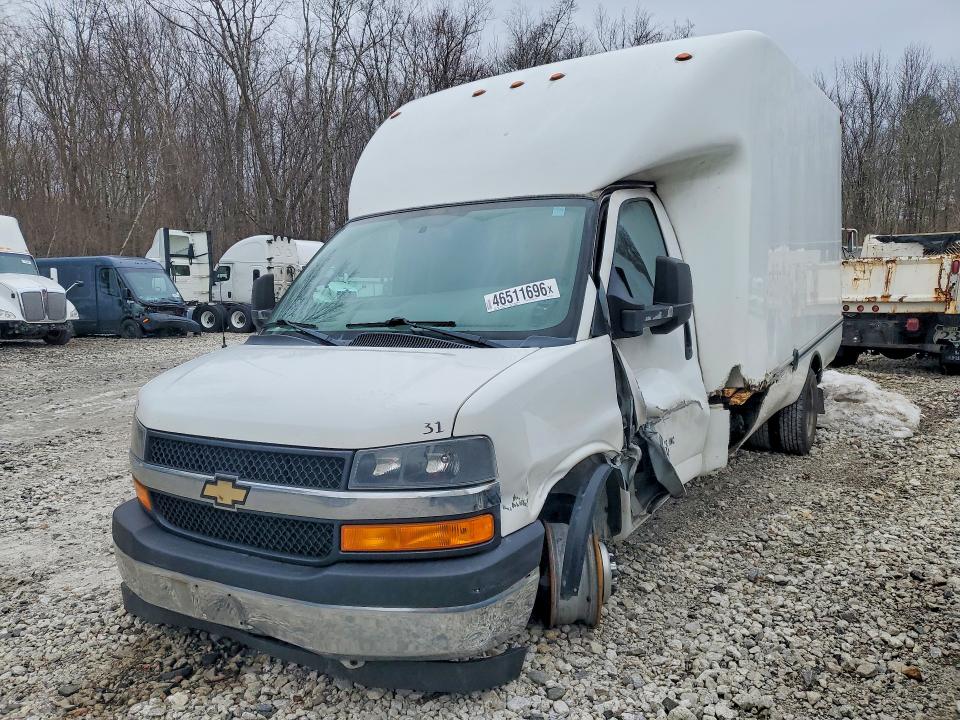 2018 CHEVROLET EXPRESS — VIN 1GB3GSCGXJ1285545