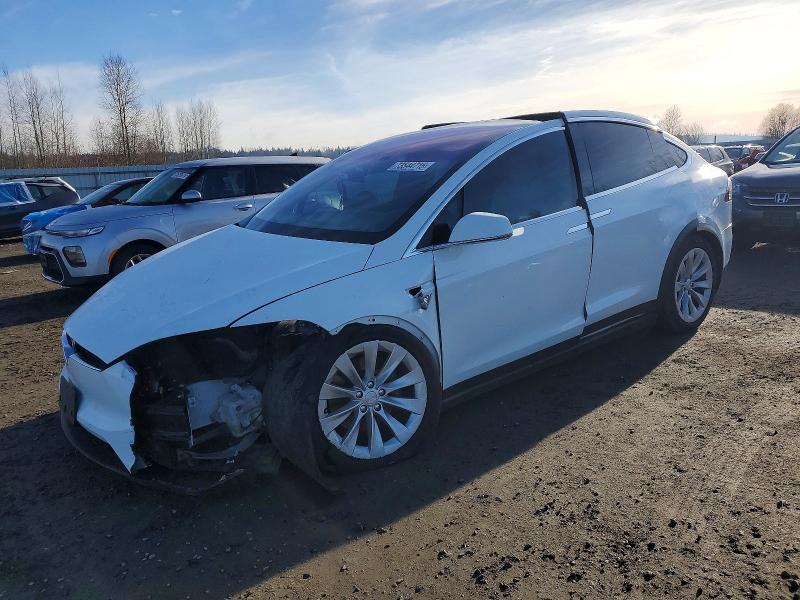 2016 TESLA MODEL X — VIN 5YJXCBE2XGF016939