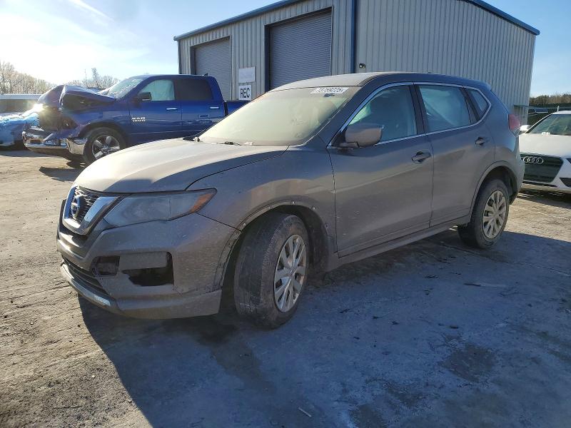2017 NISSAN ROGUE — VIN JN8AT2MV7HW262818
