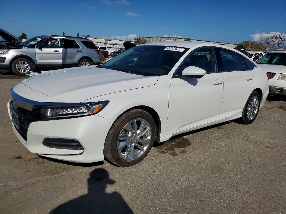 2018 HONDA ACCORD — VIN 1HGCV1F17JA070788