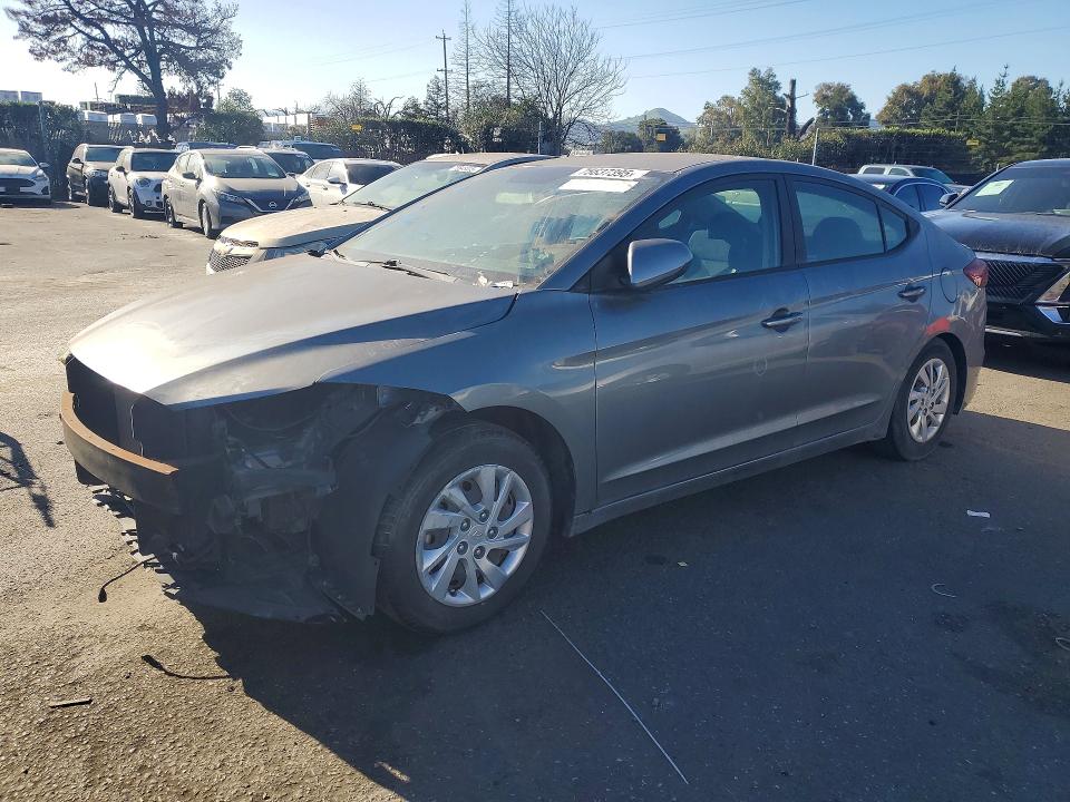 2018 HYUNDAI ELANTRA SE — VIN KMHD74LF4JU634681