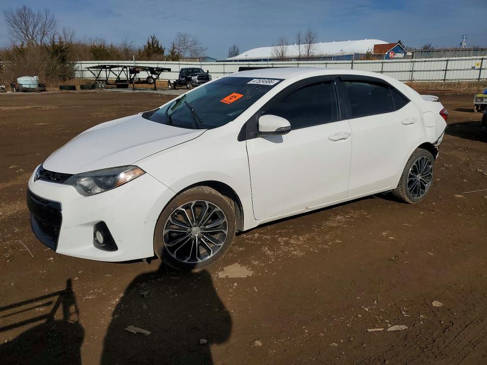 2015 TOYOTA COROLLA — VIN 2T1BURHE0FC360353