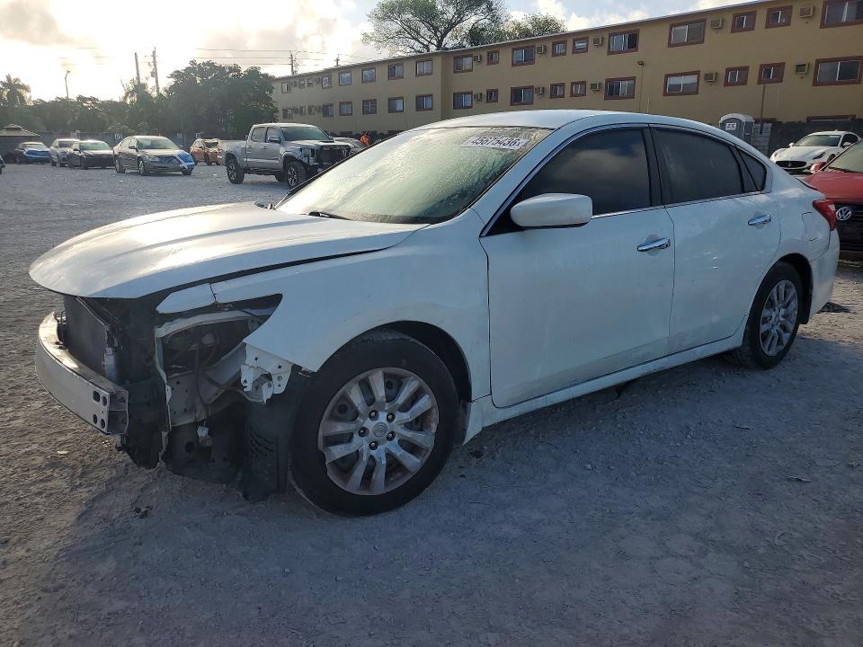 2016 NISSAN ALTIMA — VIN 1N4AL3AP8GC242638