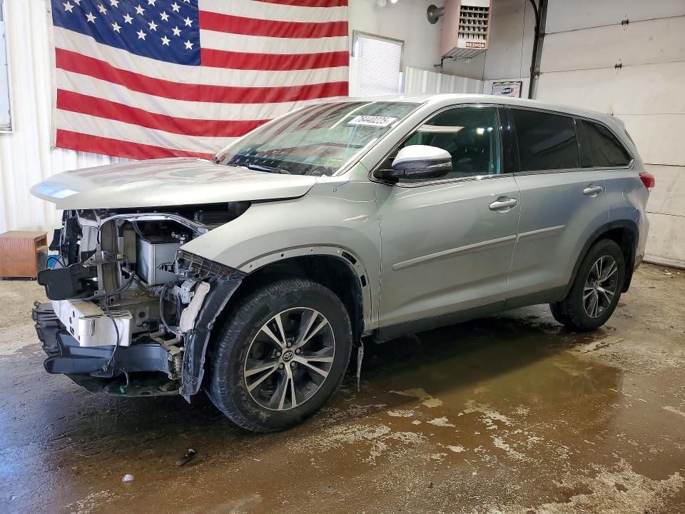 2019 TOYOTA HIGHLANDER — VIN 5TDBZRFH2KS987958