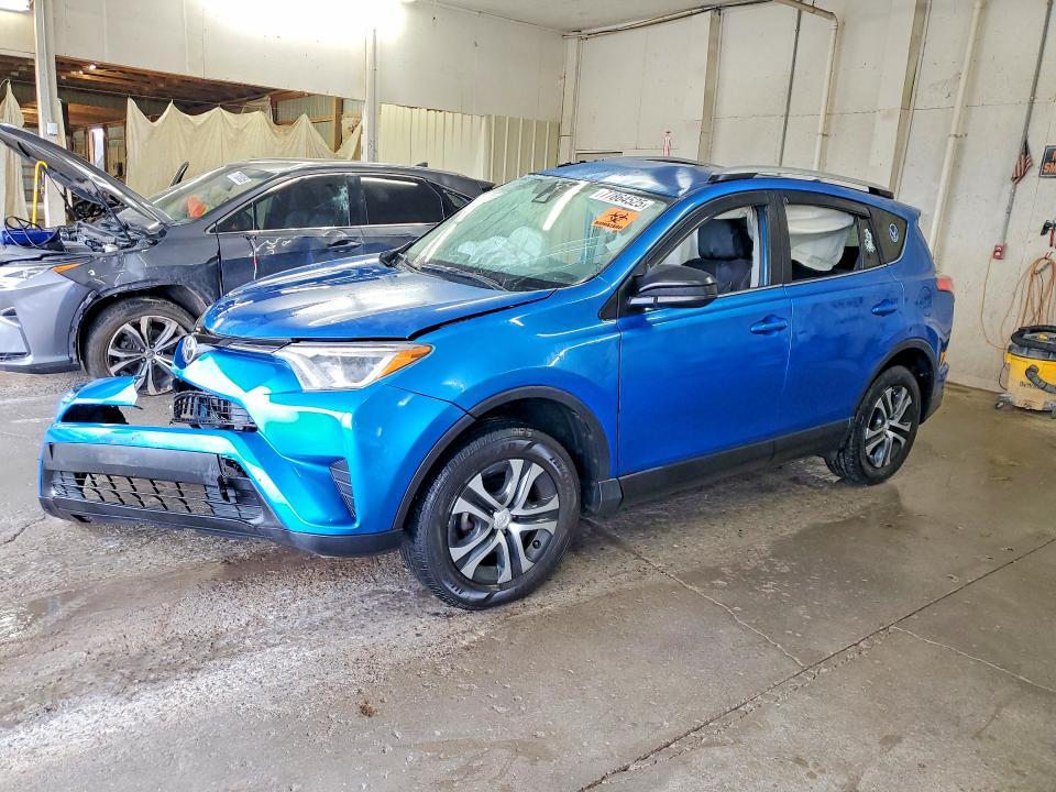 2017 TOYOTA RAV4 — VIN JTMZFREV9HJ710650