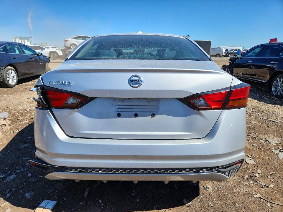 1N4BL4BV3LC217941
