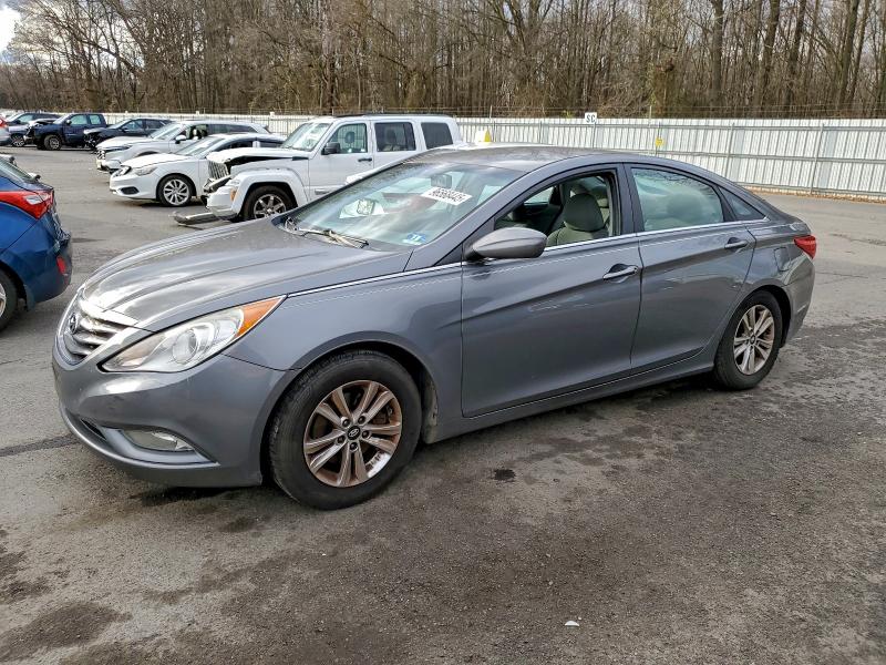2013 HYUNDAI SONATA GLS — VIN 5NPEB4AC9DH646081