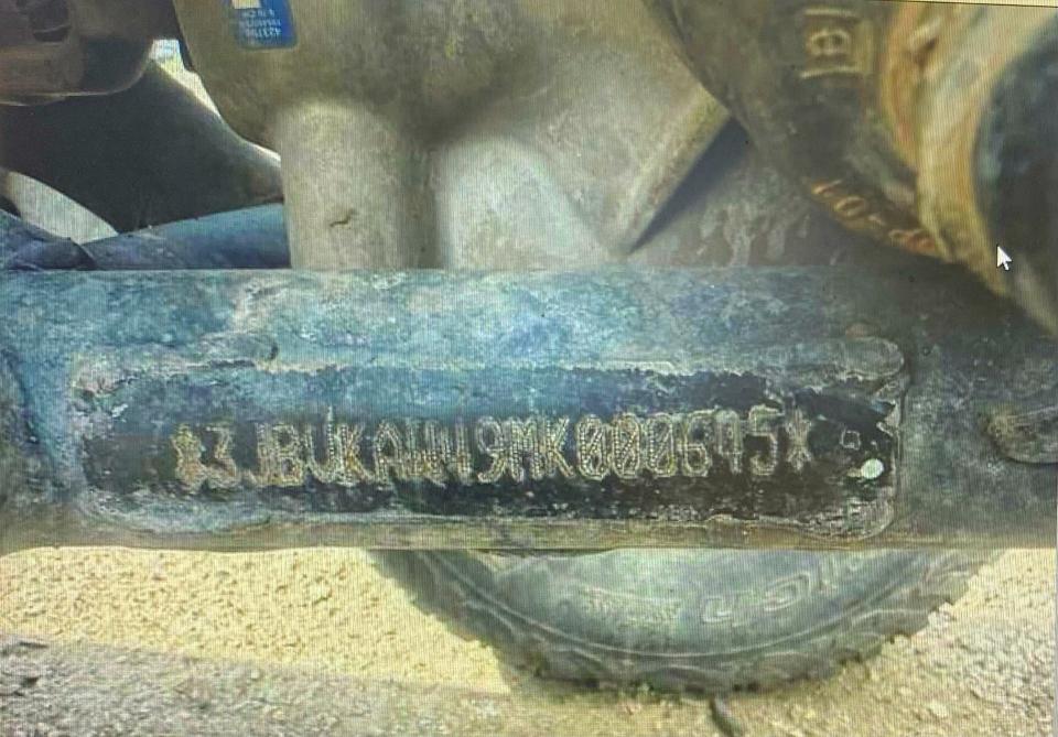 3JBVKAW49MK000645