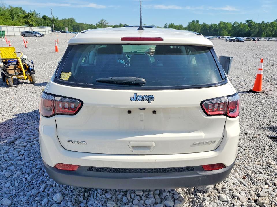 3C4NJDAB3LT245070