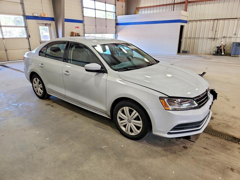 3VW2B7AJ0HM286327