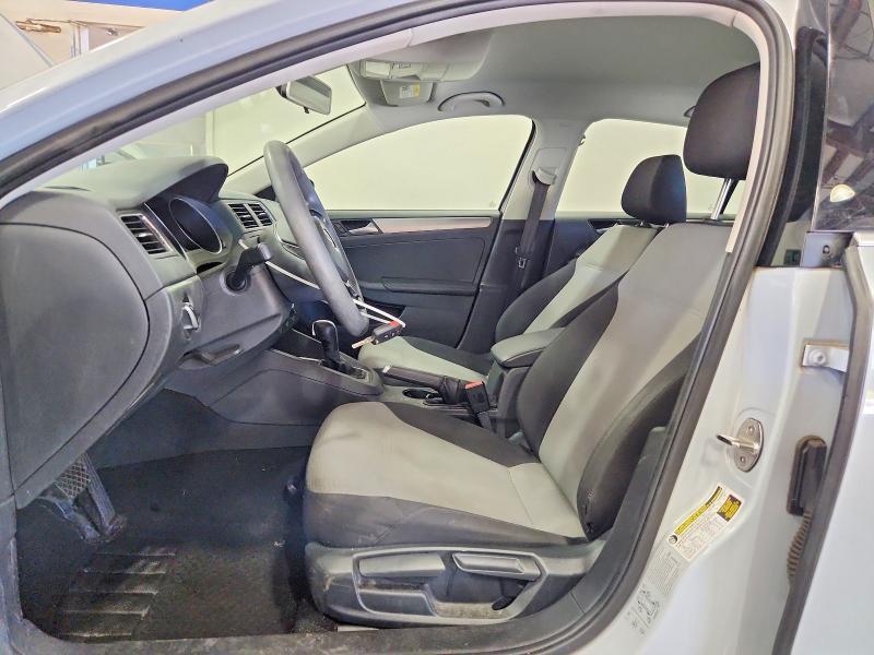 3VW2B7AJ0HM286327