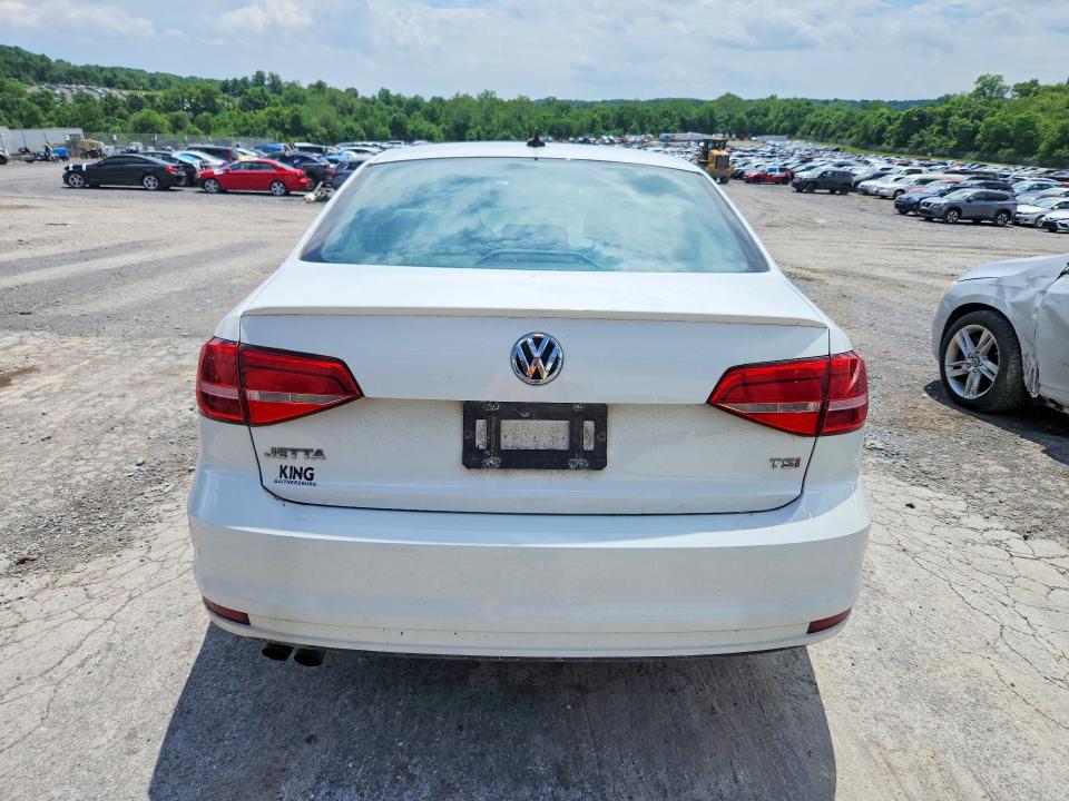 3VWD17AJ0FM400271