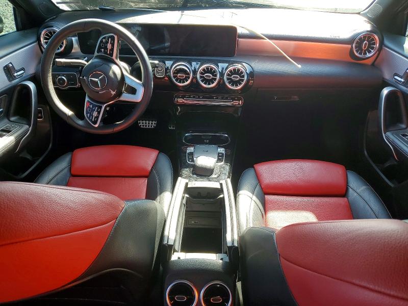 W1K3G4EB4LJ205125
