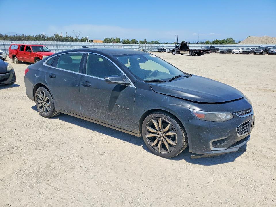 1G1ZD5ST1JF115875