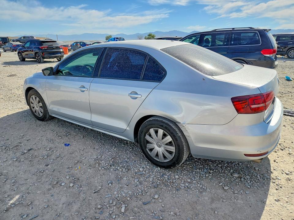 3VW267AJ2GM312641