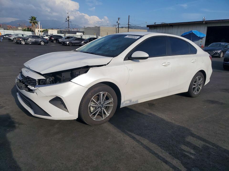 2024 KIA FORTE — VIN 3KPF24AD7RE817015