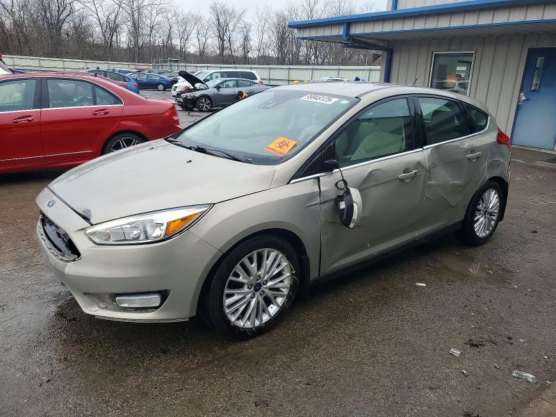 2015 FORD FOCUS — VIN 1FADP3N23FL364922