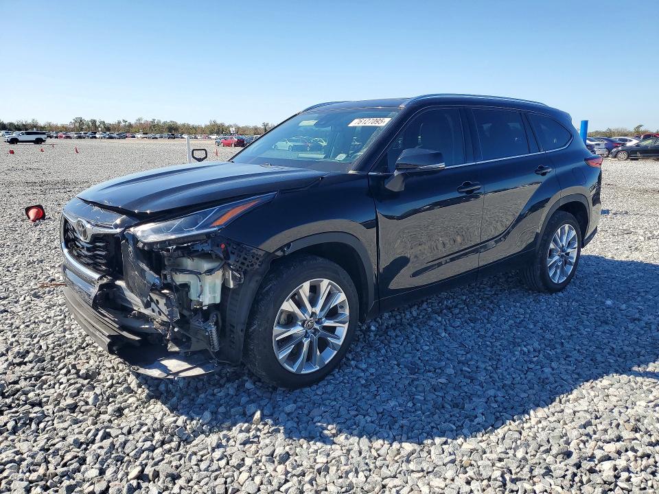 2022 TOYOTA HIGHLANDER — VIN 5TDYZRAH6NS103140