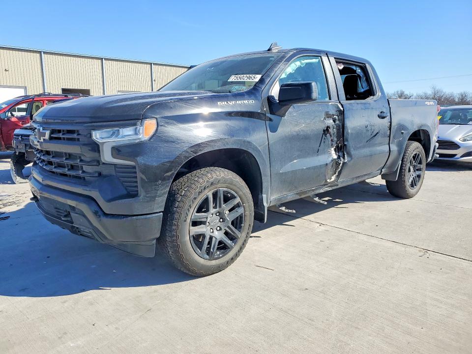 2024 CHEVROLET SILVERADO — VIN 2GCUDEED4R1184391
