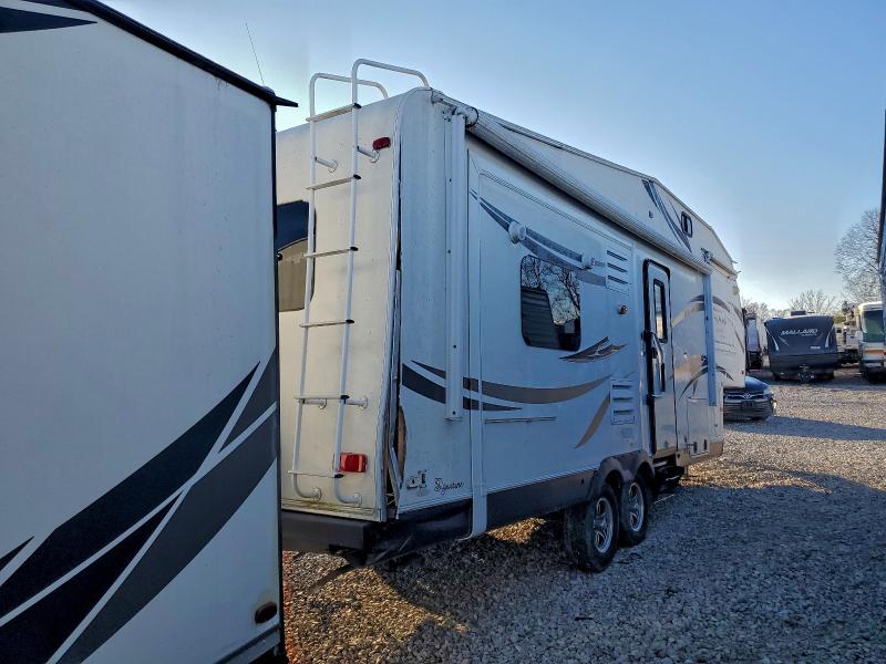 4X4FRLC24E1859540