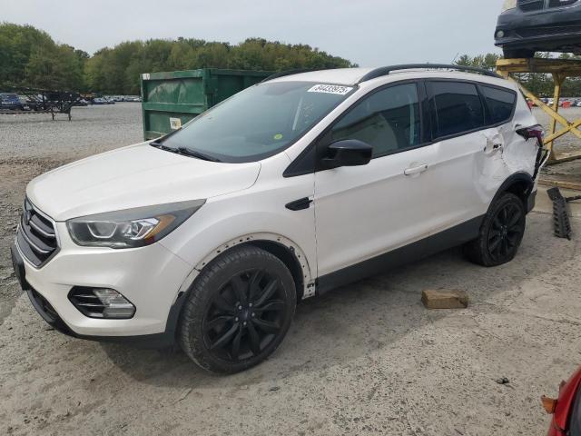 2017 FORD ESCAPE — VIN 1FMCU9G92HUD99956