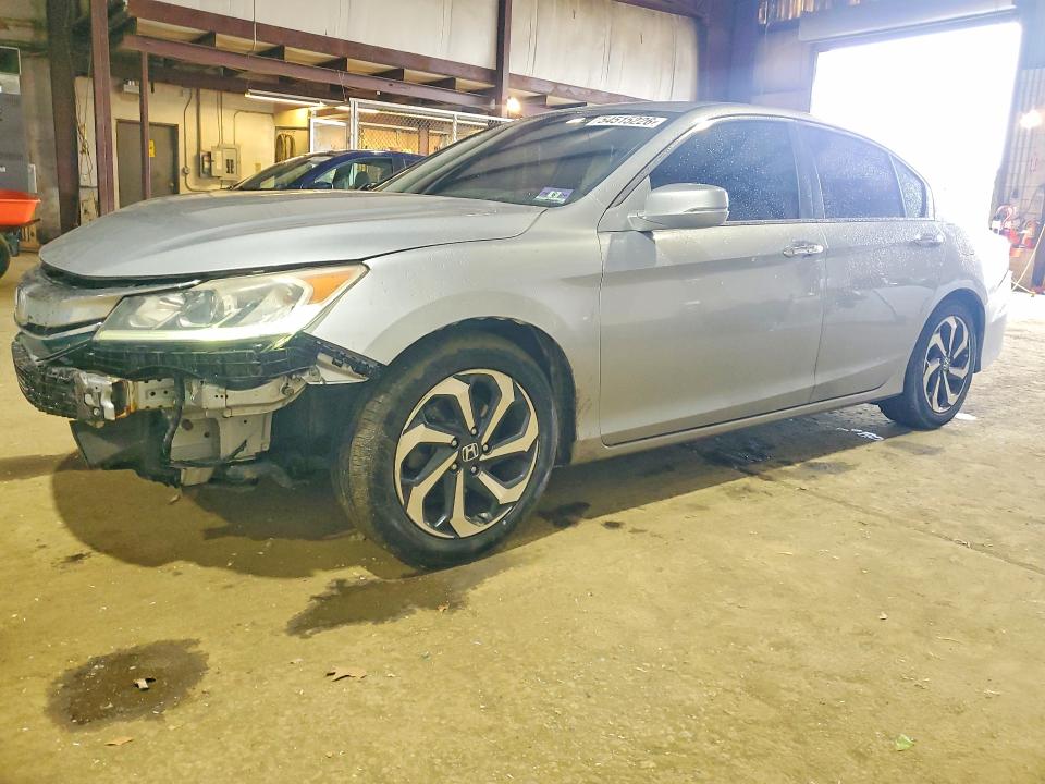 2017 HONDA ACCORD — VIN 1HGCR2F73HA053270