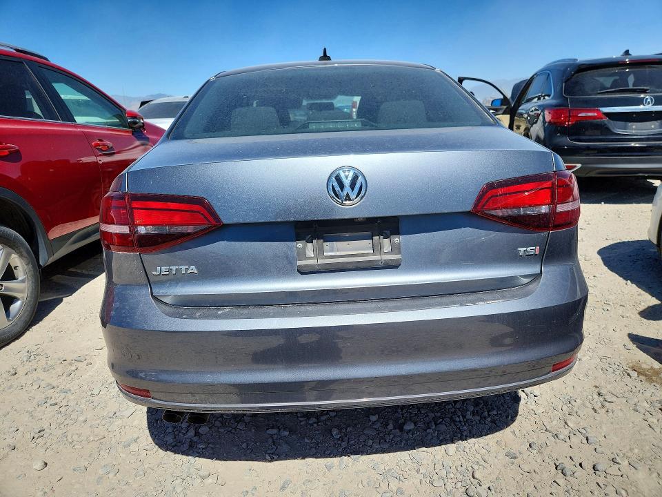 3VW267AJ3GM227811