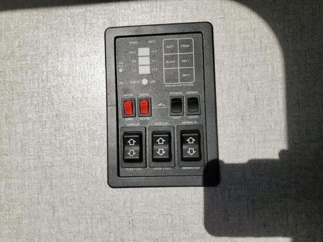 5ZT2SKUB7N9010892