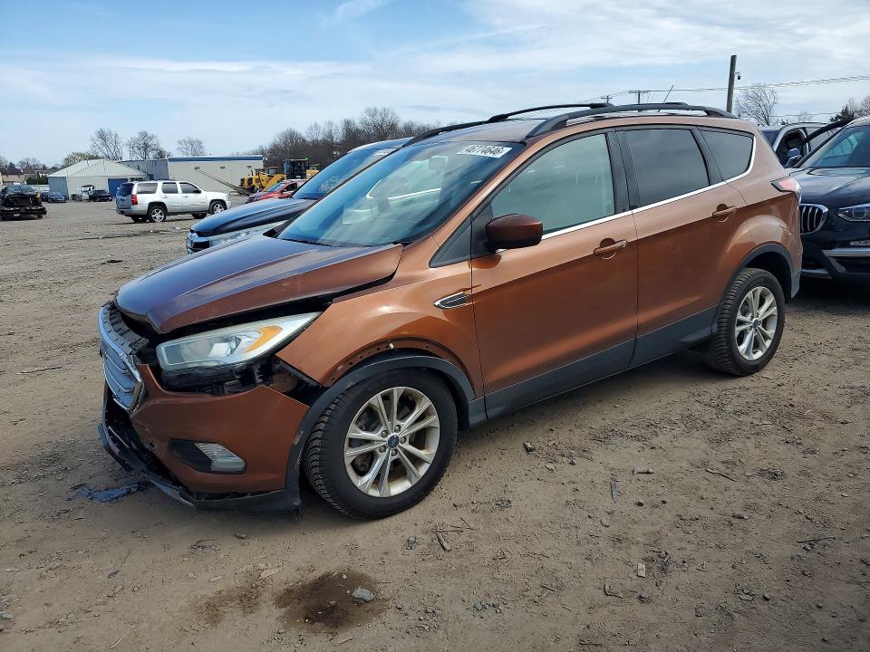 2017 FORD ESCAPE — VIN 1FMCU9GD2HUA07580