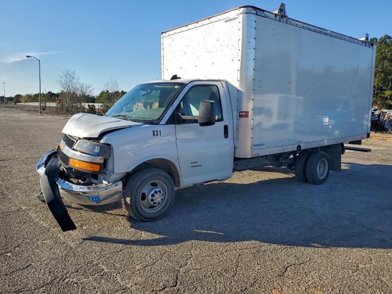 2024 CHEVROLET EXPRESS G4500 — VIN 1HA6GUC73RN012838