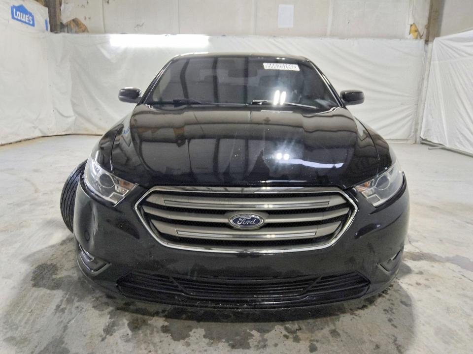 1FAHP2E80JG120162