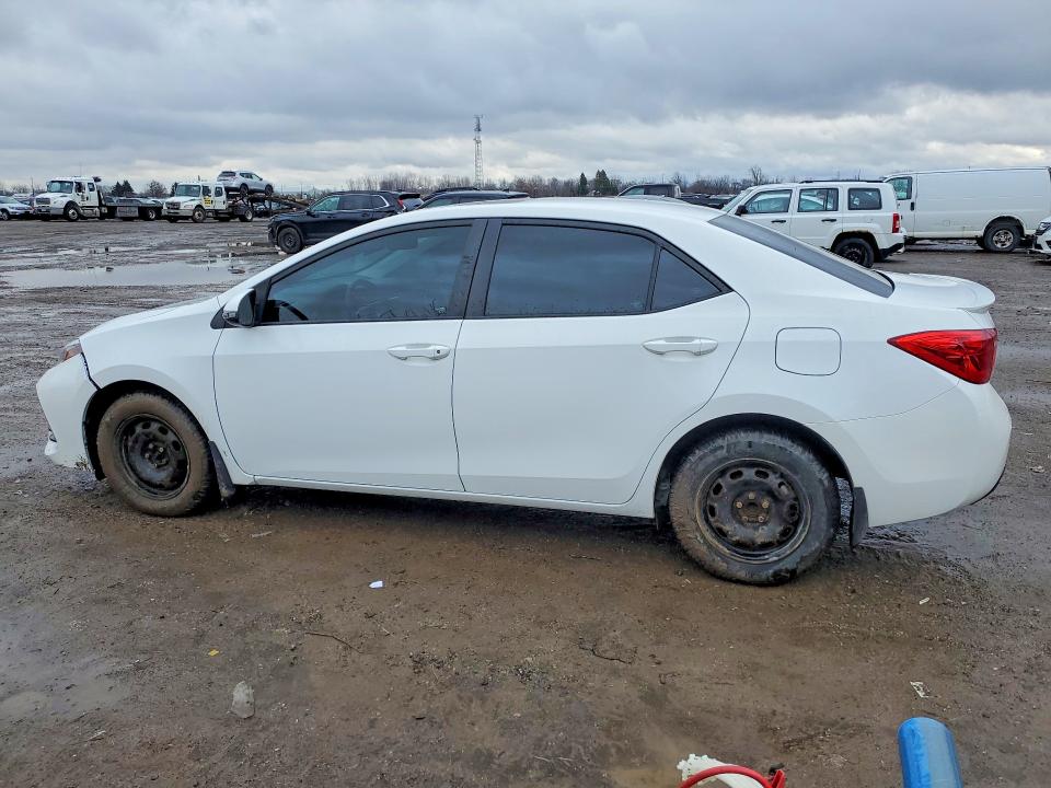 2T1BURHE8HC818529