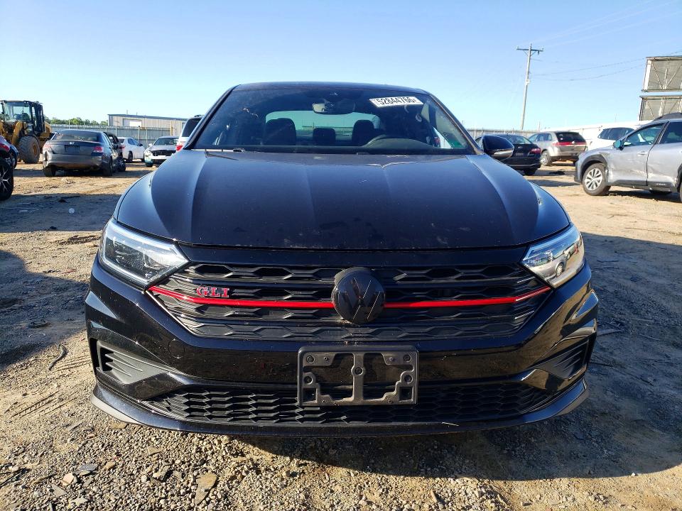 3VW5T7BU4MM078982