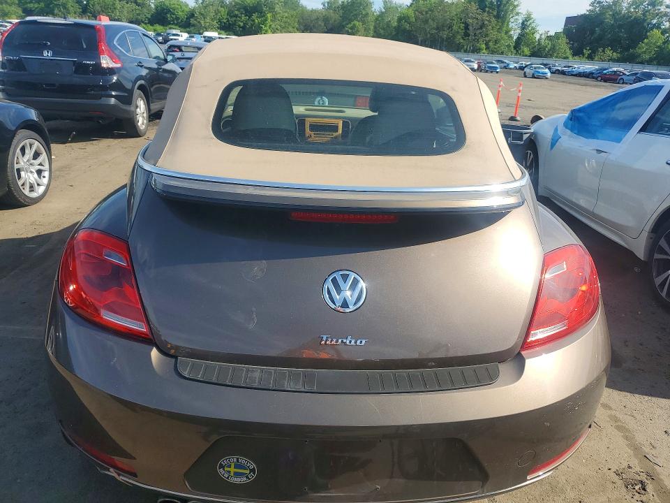 3VW517AT0FM821283