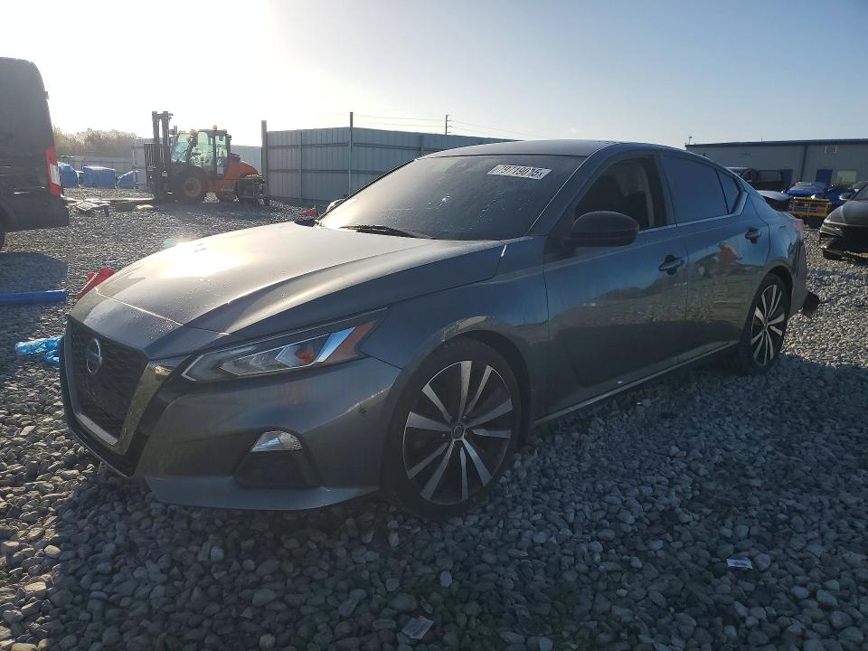 1N4BL4CV0MN368868
