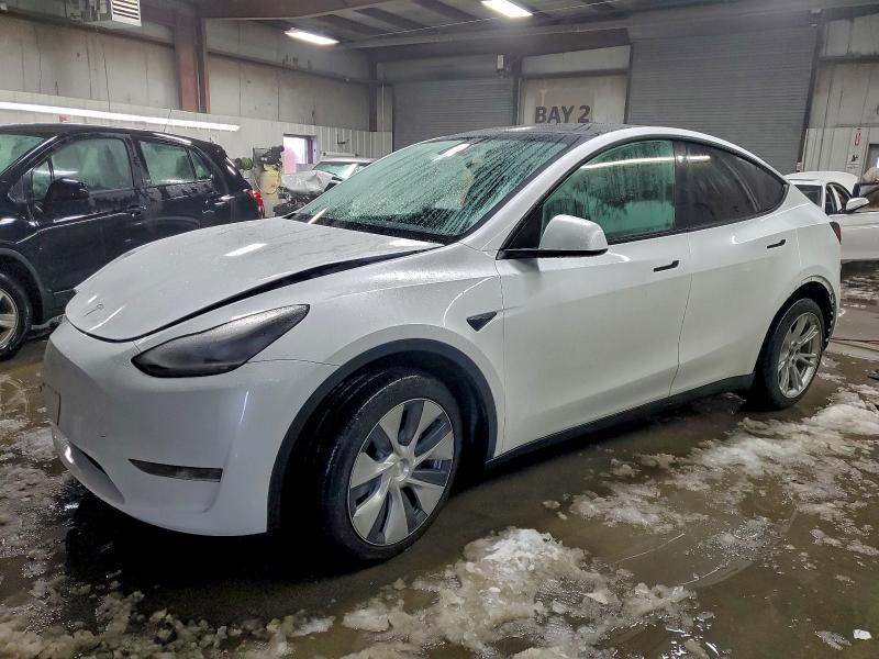 2023 TESLA MODEL Y — VIN 7SAYGDEE6PA065148
