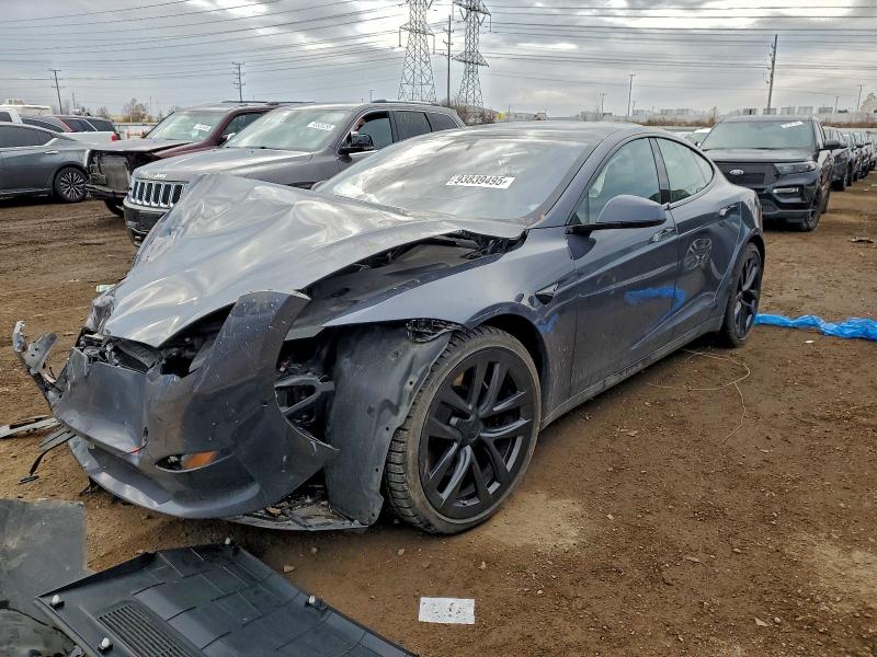 2022 TESLA MODEL S — VIN 5YJSA1E61NF479854