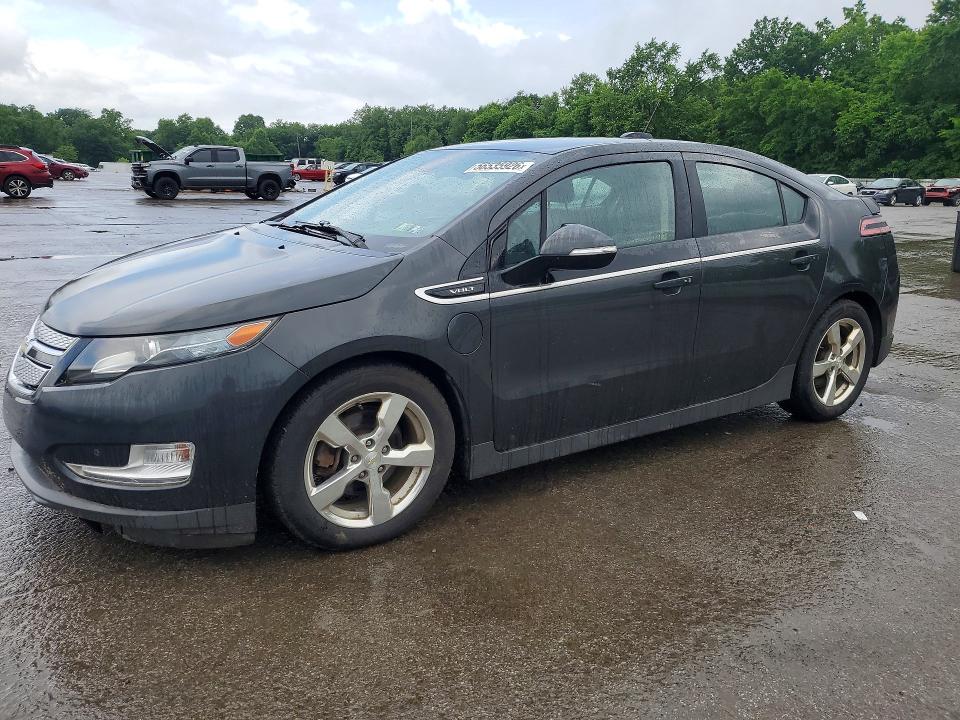 1G1RB6E42FU111983