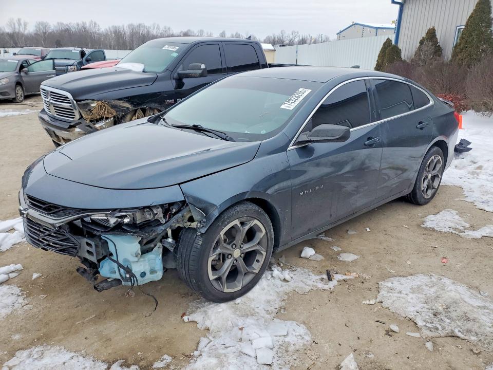 2019 CHEVROLET MALIBU — VIN 1G1ZG5ST8KF191571