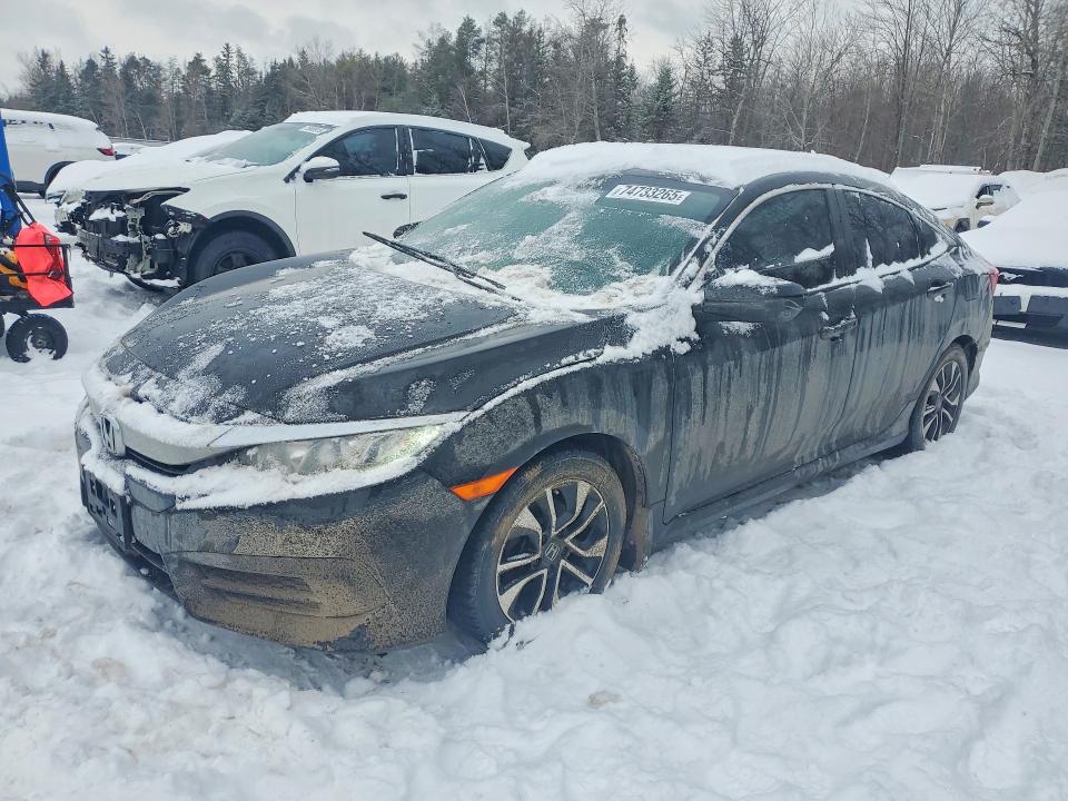 2018 HONDA CIVIC — VIN 2HGFC2F51JH000507