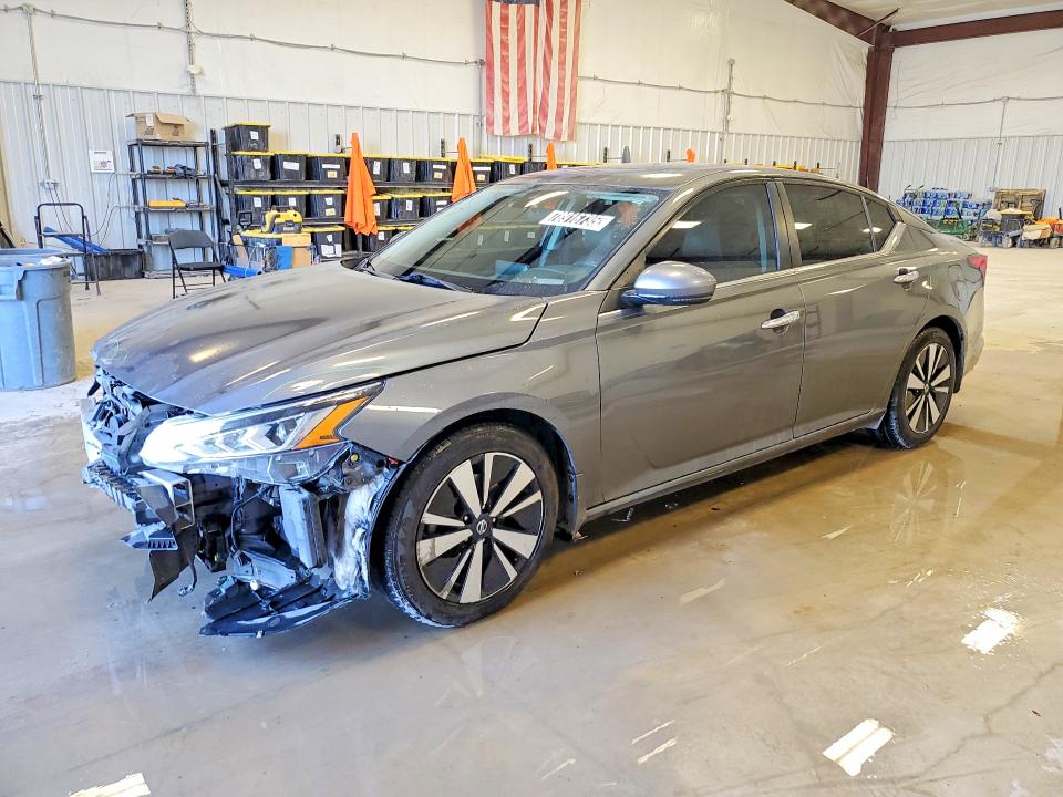 2022 NISSAN ALTIMA — VIN 1N4BL4DV4NN332004