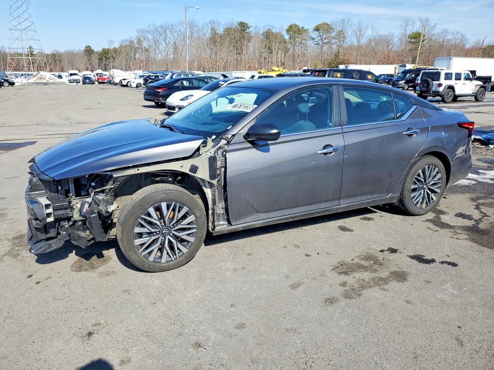 2025 NISSAN ALTIMA — VIN 1N4BL4DV3SN404192
