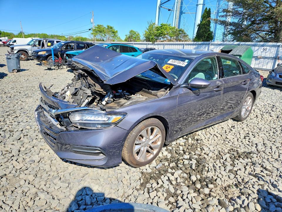 2018 HONDA ACCORD — VIN 1HGCV1F18JA167062