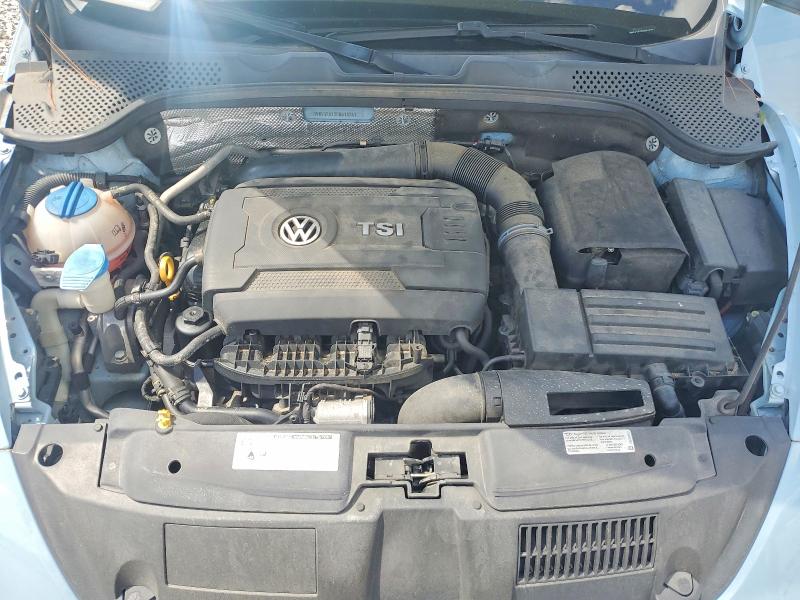 3VW517AT2FM818241