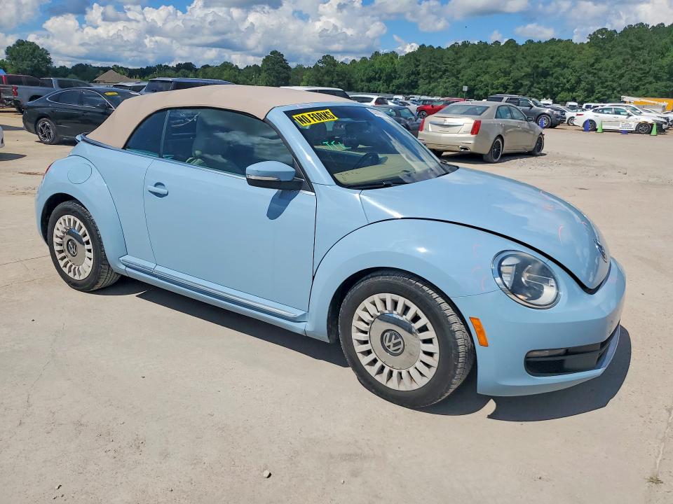 3VW517AT2FM818241
