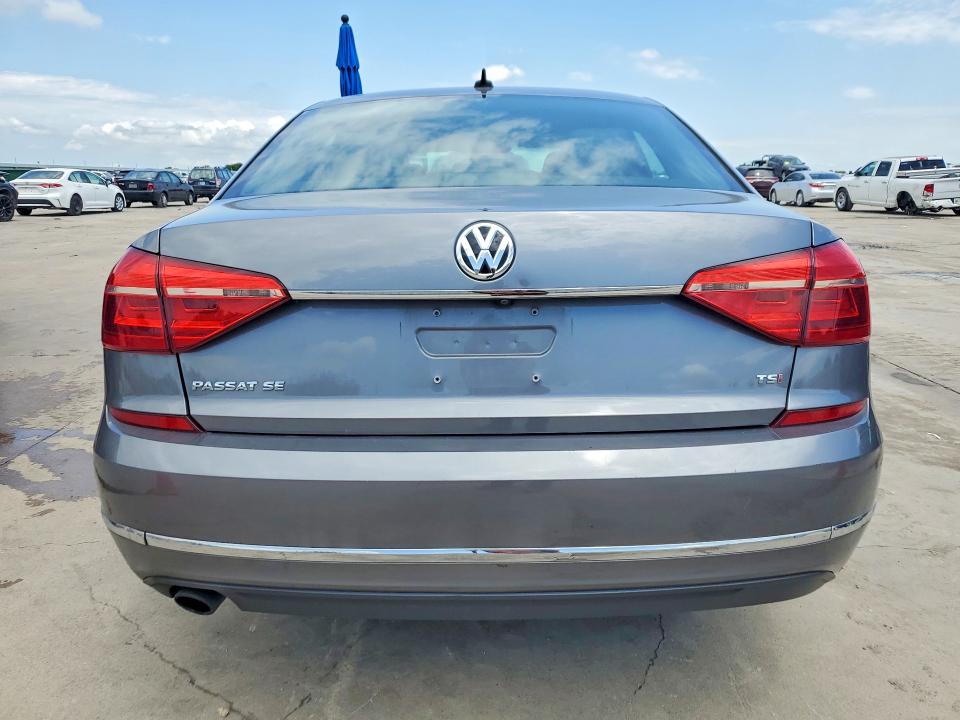 1VWBS7A38GC011645