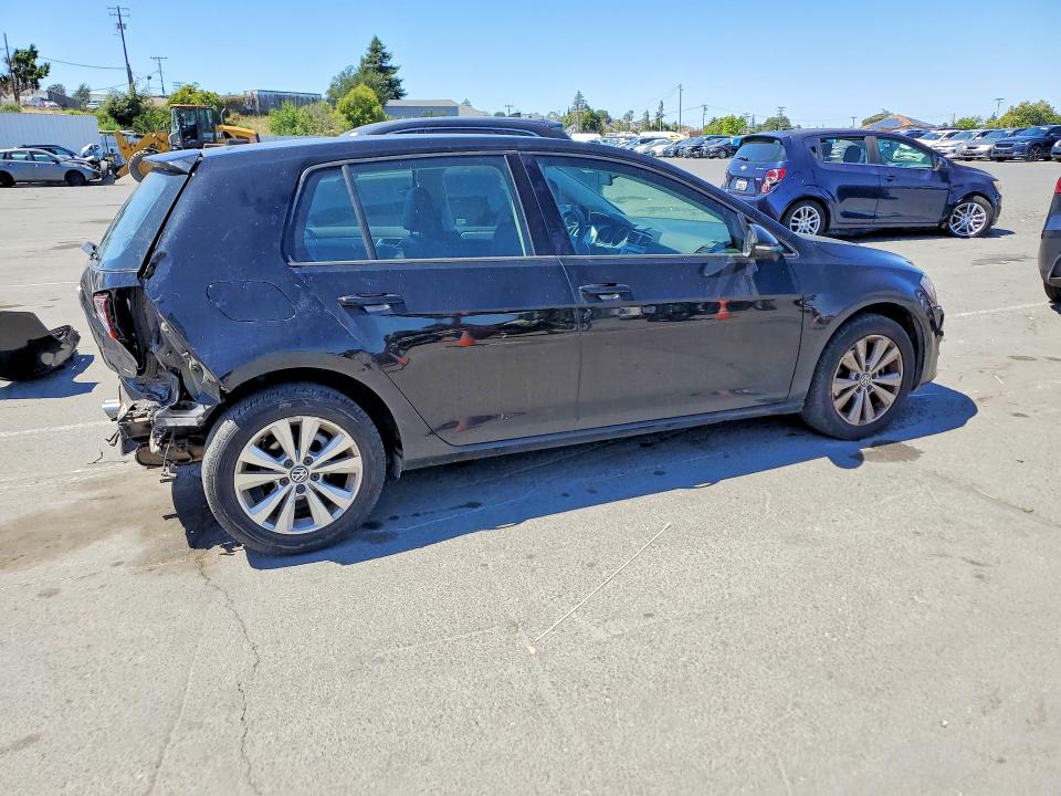 3VW2A7AU1FM047640