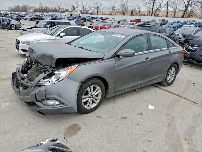 5NPEB4AC1DH764657